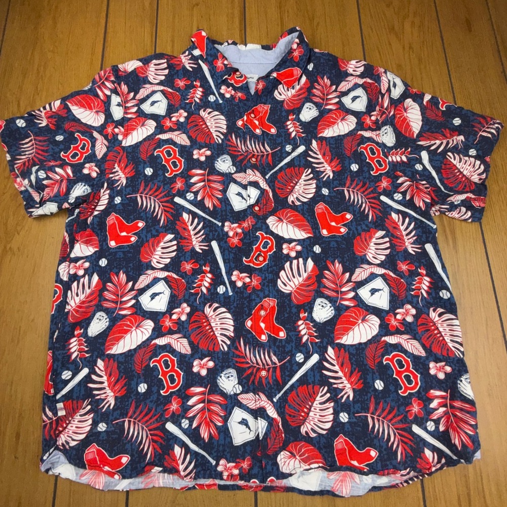 Tommy Bahama Boston Red Sox MLB Hawaiian Shirt Mens XL Navy Blue Tropical Floral